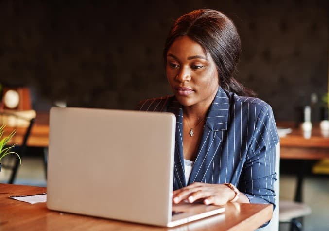 SECRETARIADO E GESTÃO ADMINISTRATIVA